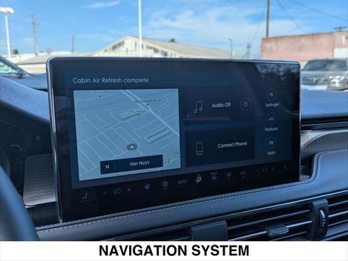 Used 2025 Lincoln Corsair Grand Touring w/ Equipment Group 302A AWD/4WD image 16
