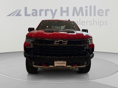 Used 2025 Chevrolet Silverado 1500 ZR2 AWD/4WD image 8