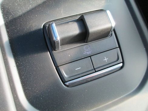 New 2026 GMC Sierra 2500 Denali Ultimate image 18