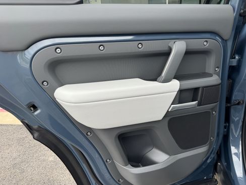 New 2026 Land Rover Defender 110 S AWD/4WD image 29