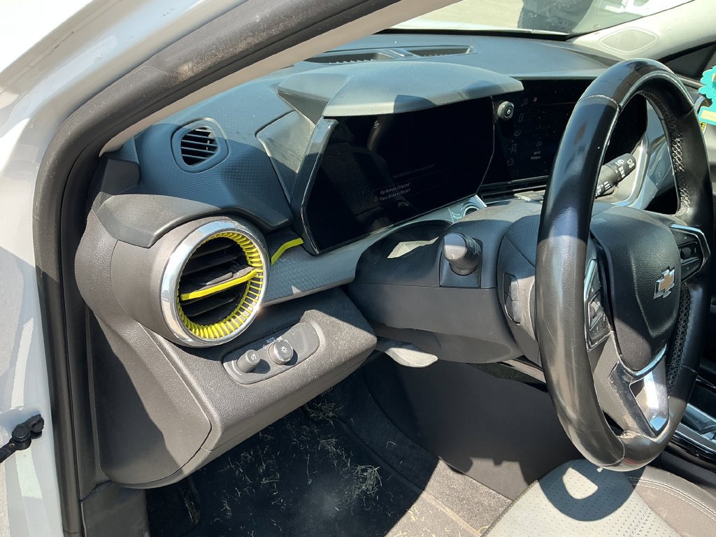 Used 2024 Chevrolet Trax LT w/ Driver Confidence Package FWD image 15