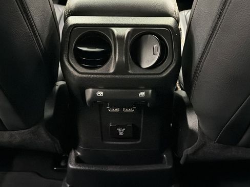Used 2025 Jeep Wrangler Unlimited Sahara w/ Safety Group AWD/4WD image 34
