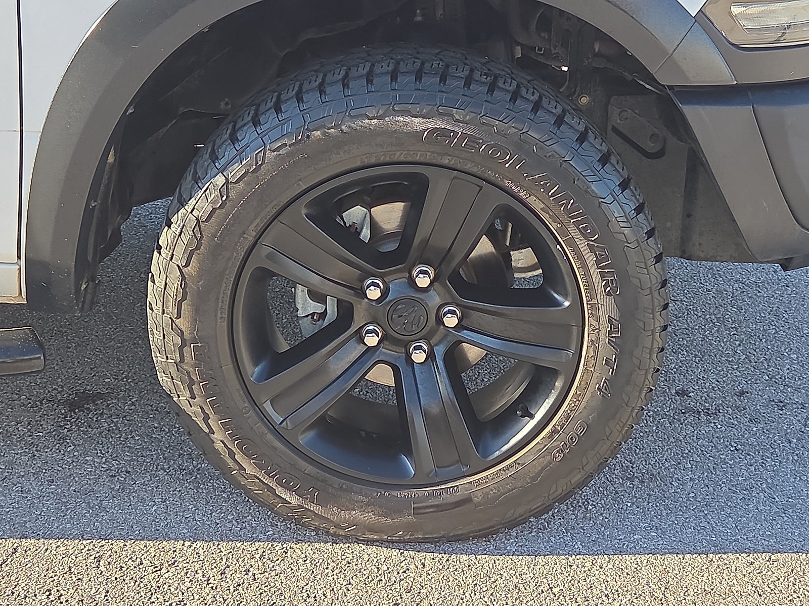 Used 2022 RAM 1500 Warlock AWD/4WD image 7