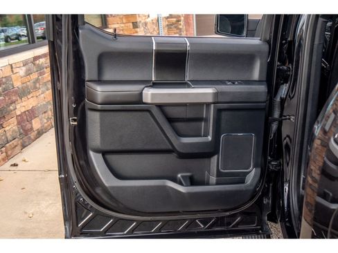 Used 2020 Ford F150 Platinum w/ Equipment Group 701A Luxury image 17