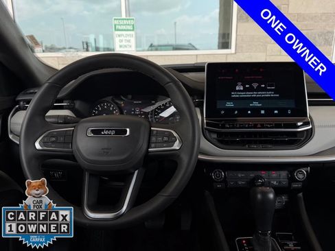 Used 2025 Jeep Compass Limited AWD/4WD image 7