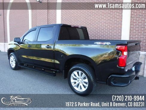 Used 2021 Chevrolet Silverado 1500 Custom image 4