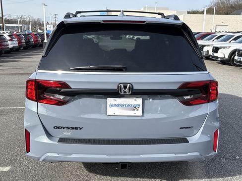 New 2026 Honda Odyssey Sport-L image 8