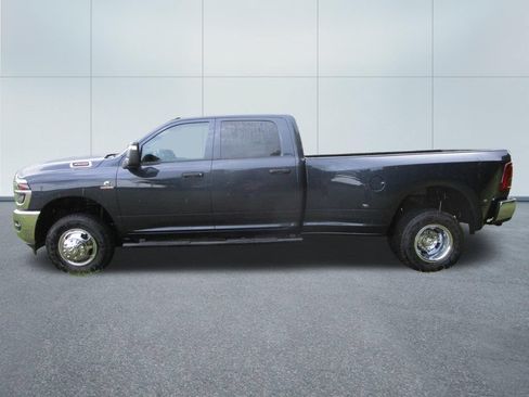 New 2026 RAM 3500 Tradesman AWD/4WD image 3