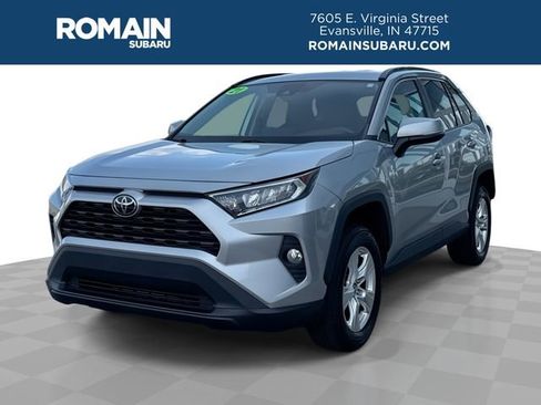 Used 2021 Toyota RAV4 XLE AWD/4WD image 1