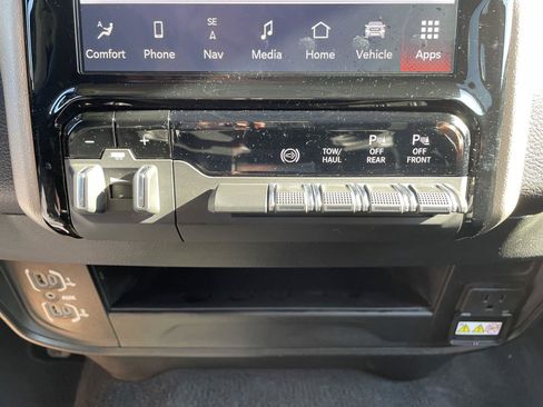 Certified 2024 RAM 2500 Laramie image 22