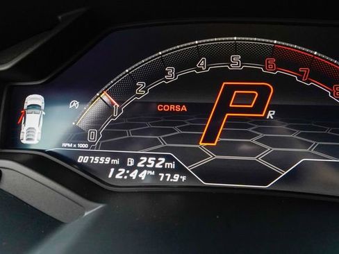Used 2022 Lamborghini Huracan EVO RWD image 66