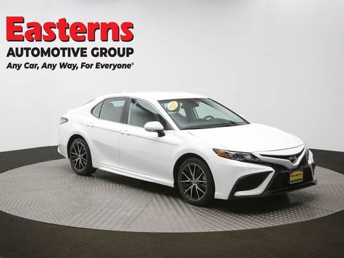 Used 2024 Toyota Camry SE FWD image 44