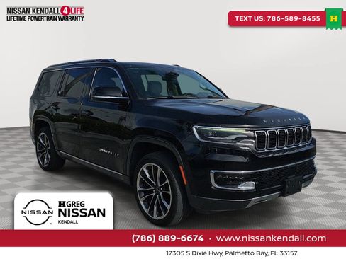 Used 2022 Jeep Wagoneer Series III w/ Premium Group I AWD/4WD image 1