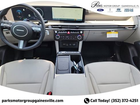 New 2025 Hyundai Tucson SEL image 11