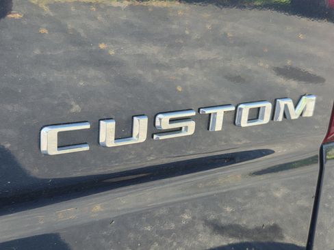 Used 2022 Chevrolet Silverado 1500 Custom RWD image 15