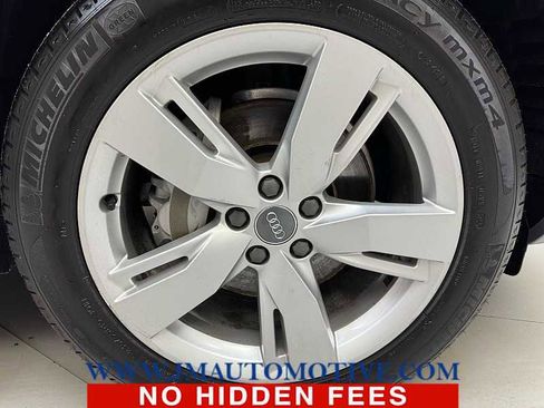 Used 2019 Audi Q5 2.0T Premium w/ Convenience Package image 9