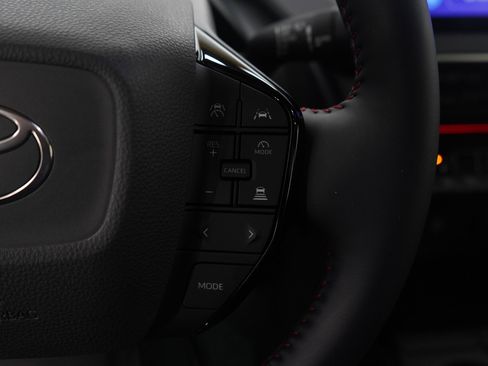 Used 2025 Toyota Prius XSE image 20