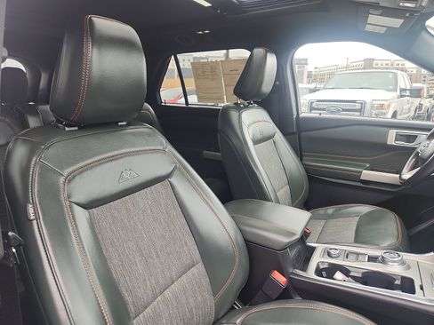 Used 2022 Ford Explorer Timberline w/ Timberline Technology Package image 35