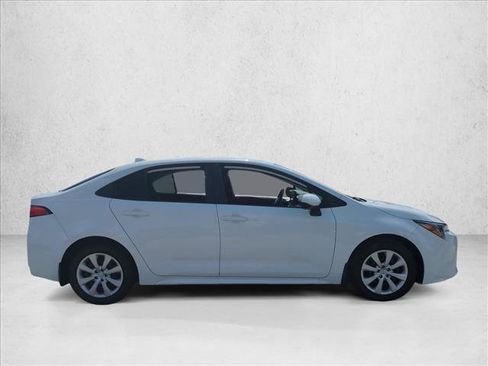 Certified 2026 Toyota Corolla LE FWD image 4
