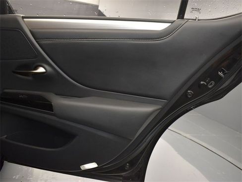 Used 2022 Lexus ES 350 F Sport image 14