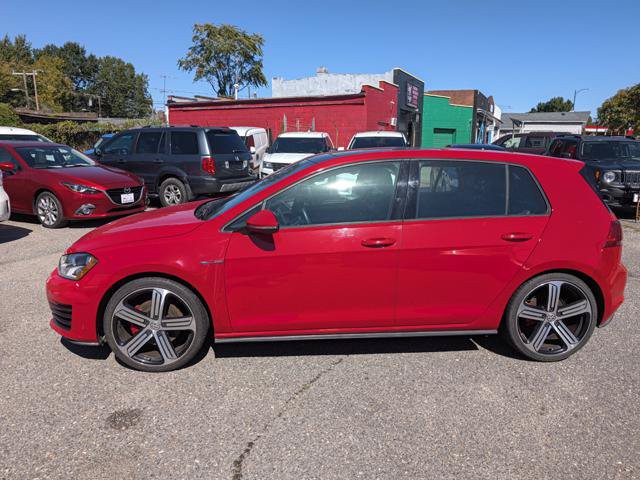 Used 2015 Volkswagen GTI SE FWD image 5