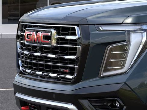 New 2026 GMC Yukon AT4 AWD/4WD image 13