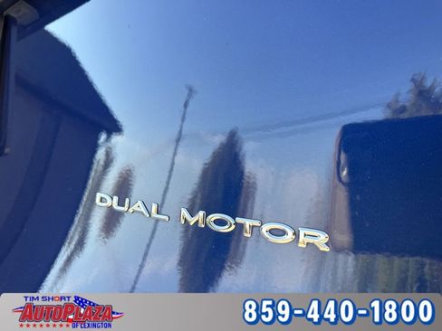 Used 2021 Tesla Model Y Long Range image 18