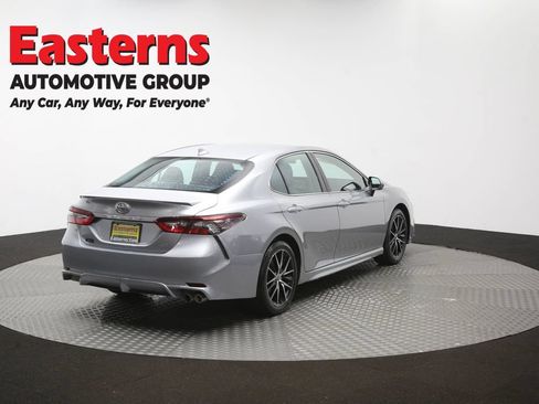 Used 2023 Toyota Camry SE FWD image 39