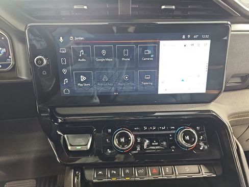 Certified 2023 GMC Sierra 1500 AT4 w/ AT4 Premium Package image 26