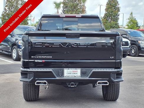 Used 2025 Chevrolet Silverado 1500 LT Trail Boss w/ Convenience Package II AWD/4WD image 7
