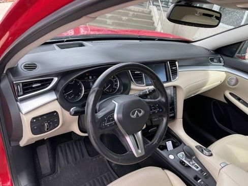 Used 2021 INFINITI QX50 Sensory w/ Accent Package AWD/4WD image 8