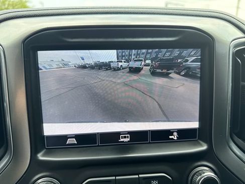 Used 2021 Chevrolet Silverado 1500 LTZ AWD/4WD image 21