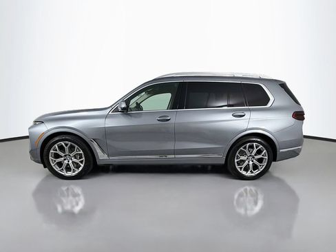 Used 2024 BMW X7 xDrive40i AWD/4WD image 8