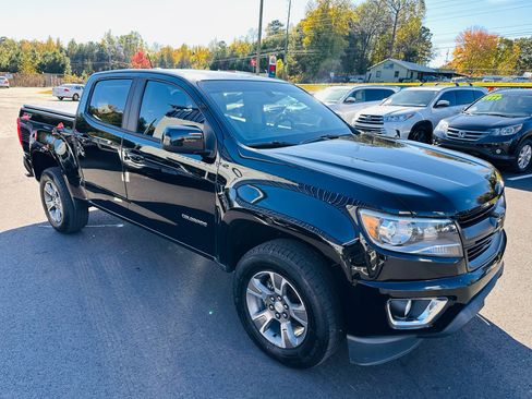 Used 2019 Chevrolet Colorado Z71 image 7