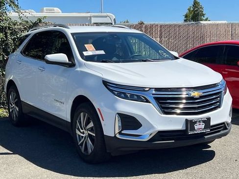 Used 2022 Chevrolet Equinox Premier AWD/4WD image 2
