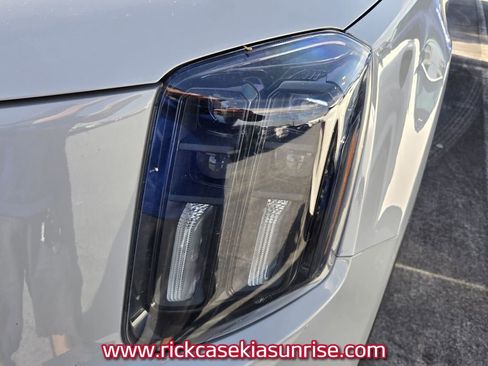 Used 2024 Kia Telluride SX X-Line AWD/4WD image 10