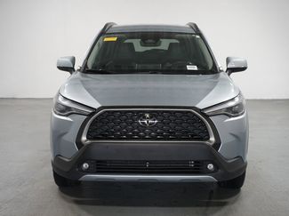 Used 2024 Toyota Corolla Cross XLE video 2