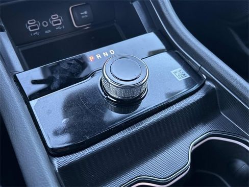 New 2025 Jeep Grand Cherokee Altitude image 10