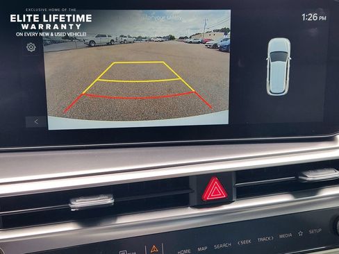Certified 2026 Kia Sorento S w/ S Panoramic Sunroof Package FWD image 15