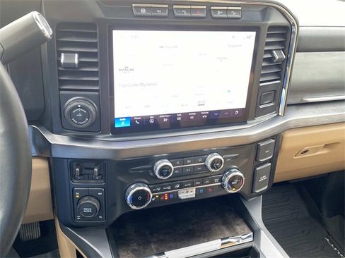 Used 2024 Ford F250 Lariat w/ Lariat Ultimate Package image 28