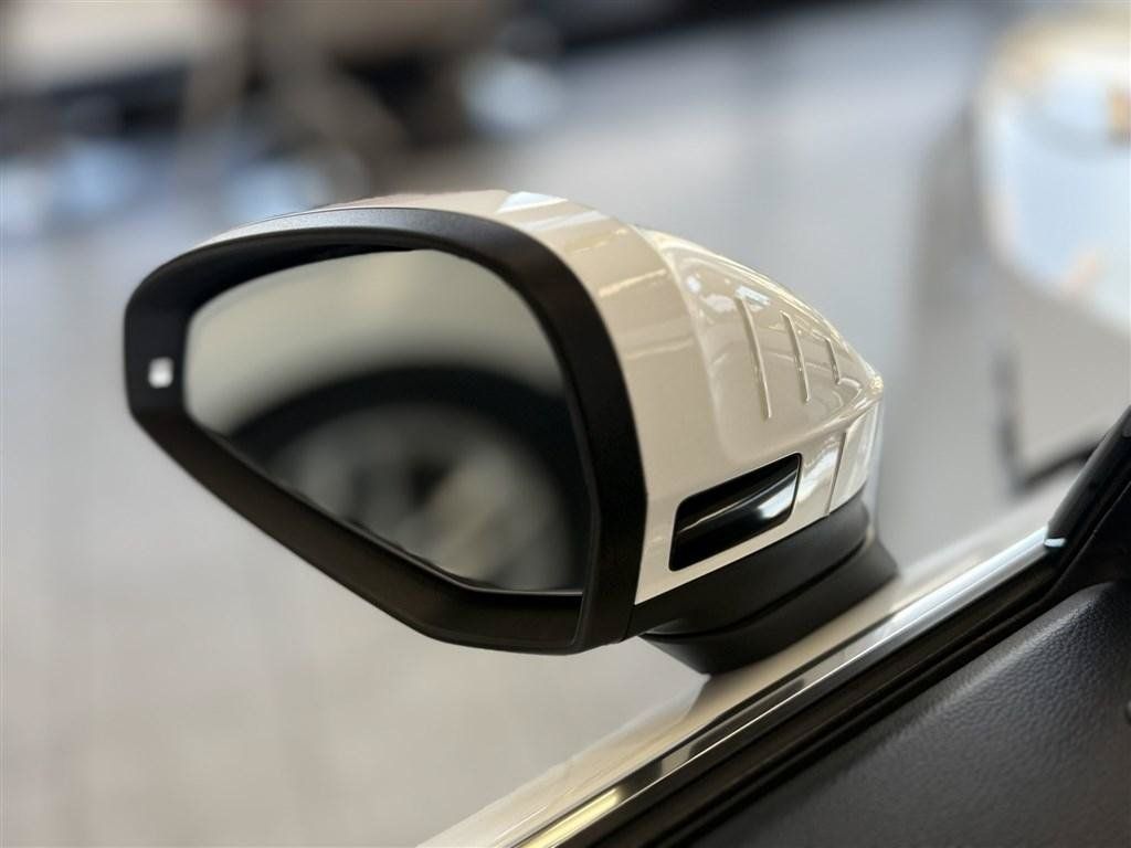 Used 2024 Audi A5 2.0T Premium Plus AWD/4WD image 15