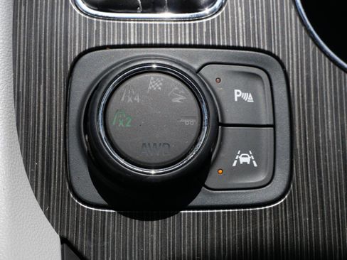 Used 2017 GMC Acadia SLT AWD/4WD image 31