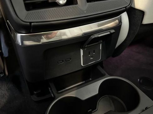 New 2026 Cadillac Vistiq Luxury AWD/4WD image 10