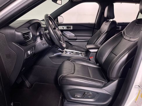 Used 2020 Ford Explorer ST w/ ST Street Pack AWD/4WD image 12