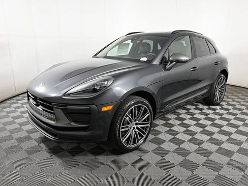 Used 2026 Porsche Macan image 1