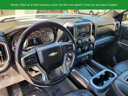 Used 2021 Chevrolet Silverado 1500 LTZ w/ LTZ Convenience Package II AWD/4WD image 14