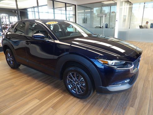 Certified 2024 MAZDA CX-30 AWD 2.5 S image 3