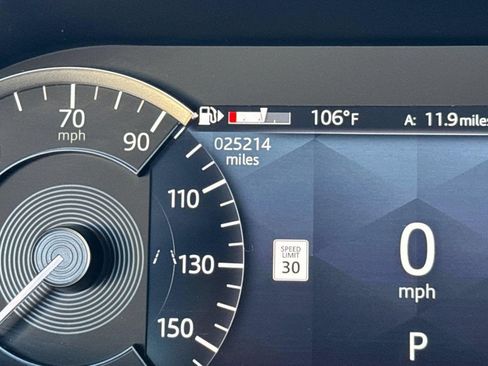 Certified 2023 Land Rover Range Rover Evoque SE AWD/4WD image 24