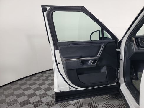Used 2024 Rivian R1T Adventure AWD/4WD image 16