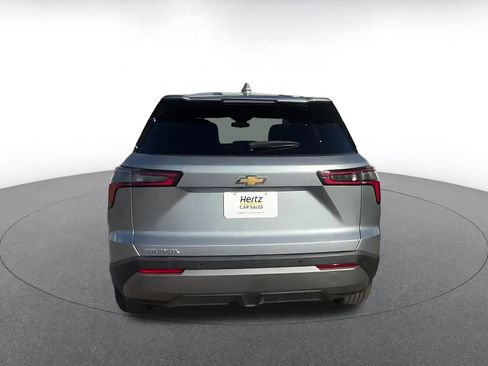 Used 2025 Chevrolet Equinox LT image 12